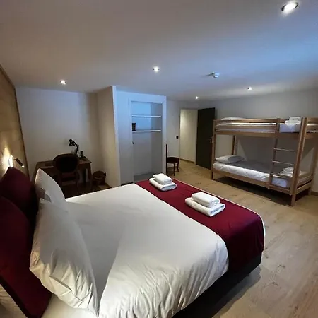 Hotel Restaurant Le Madame La Ferriere (Isere)