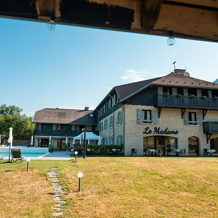 Hotel Restaurant Le Madame *